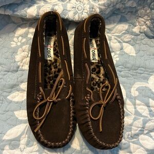Minnetonka Moccasin Slippers 11